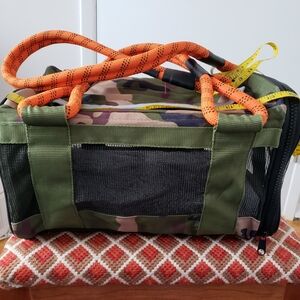 Roverlund Camo Dog Travel Carrier
